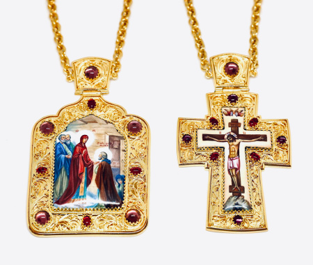 Панагия и крест