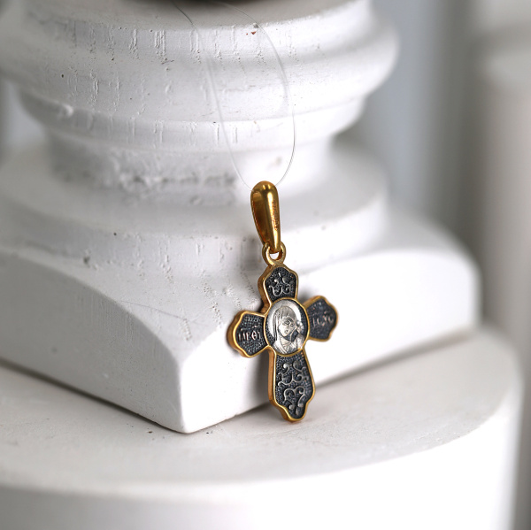 Детский крест "Казанская БМ" с топазом