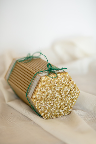 Свечи восковые церковные №60 Ø6 мм, длина 20 см