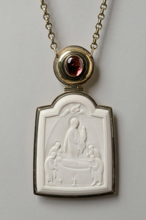 Панагия и Крест