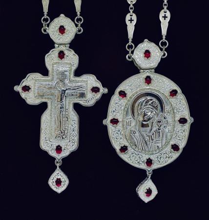 Панагия и крест