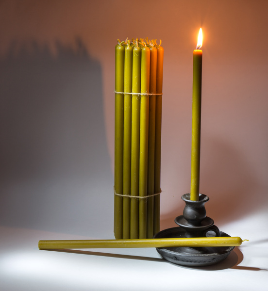 Производство церковных восковых свечей