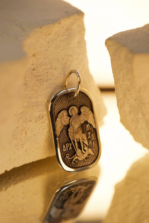 Медальон с образом "Архангел Михаил"