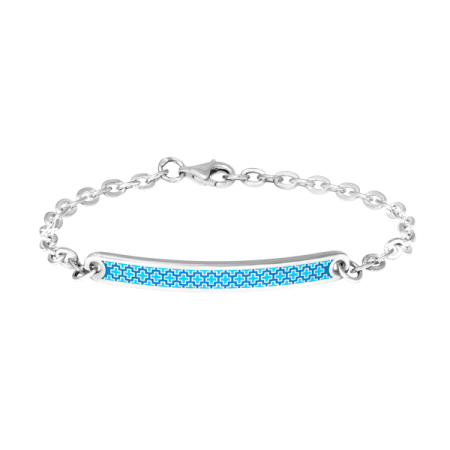 Молитва Святой Троице на запястье