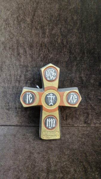 Крест настенный