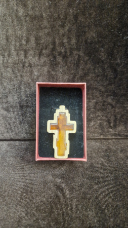 Крест нательный деревянный